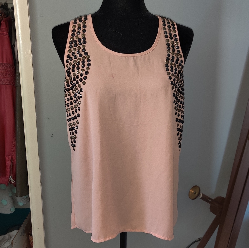 Studded tank